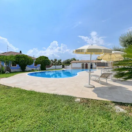 Villa Parisi By Interhome *